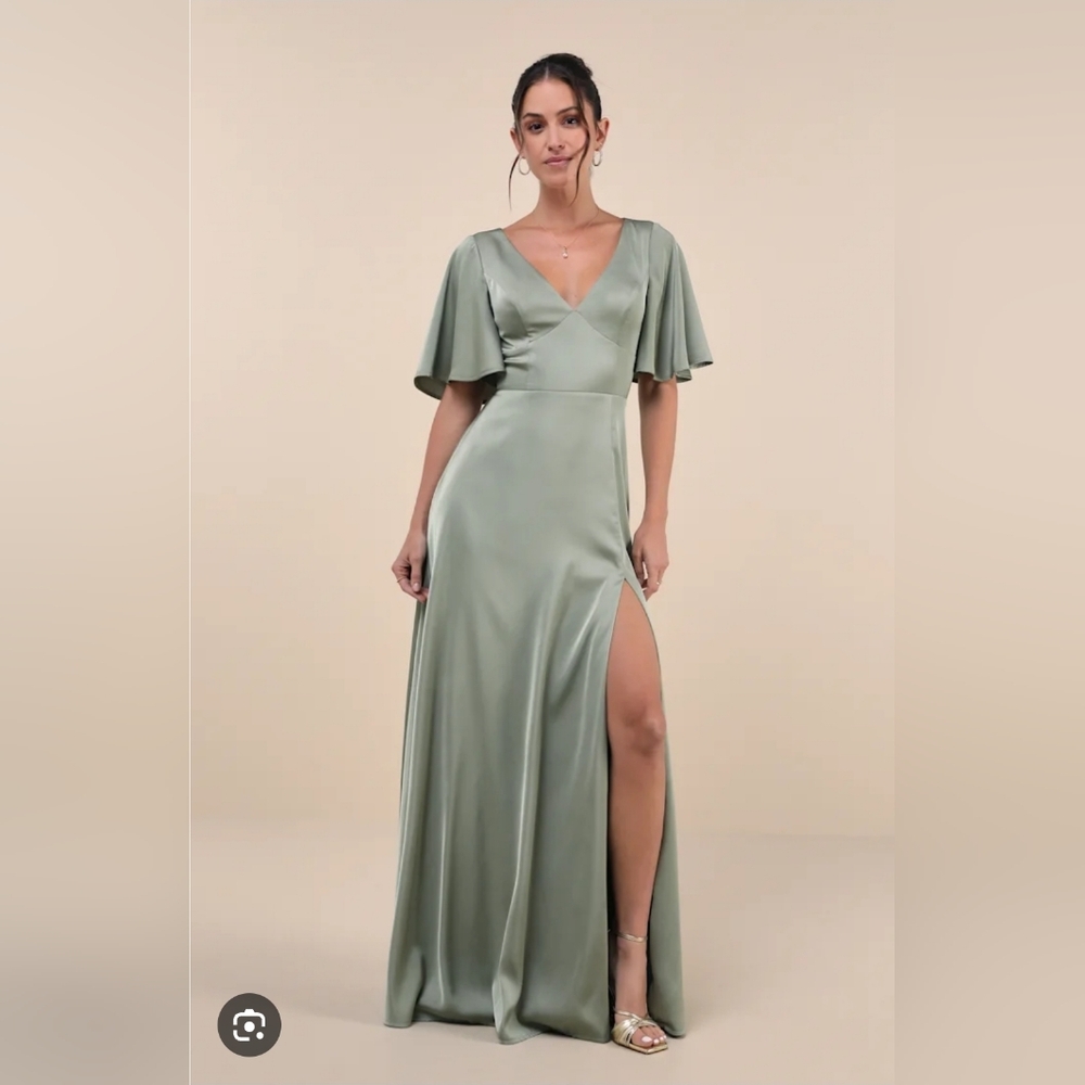 Lulu's Sage Green Maxi Dress, Size Medium, NWT